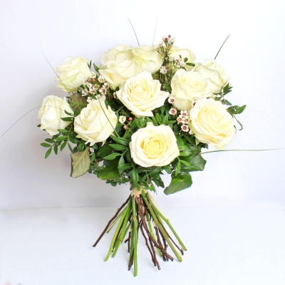 White Rose Dozen.